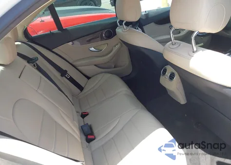 2015 Mercedes-Benz C-Class C 300 из США, поврежденный, VIN 55SWF4JB5FU071669